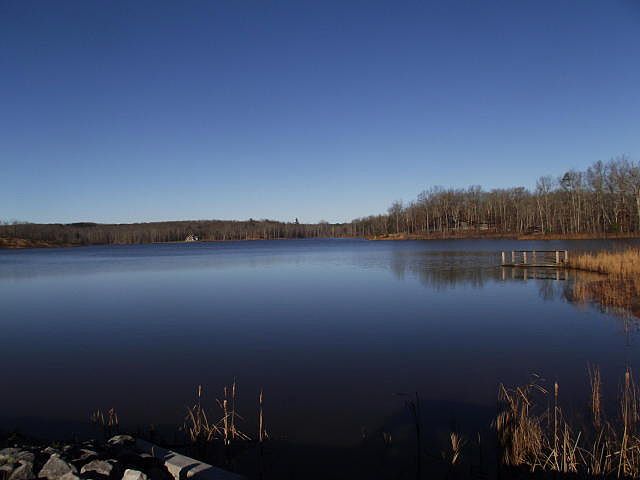 1st image of 8 Hemlock Trl