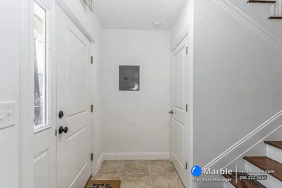 317 14th Ave — Photo 3
