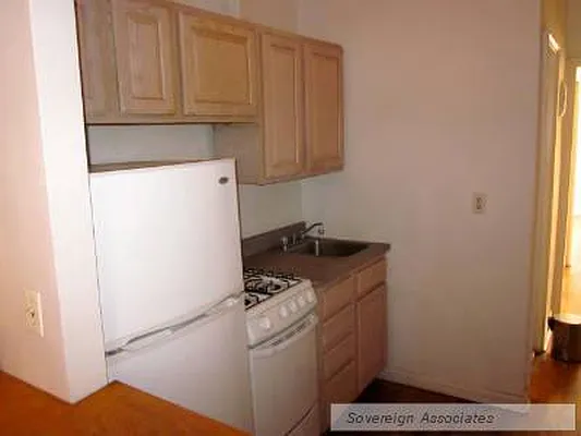 Rented by Sovereign Associates | media 18