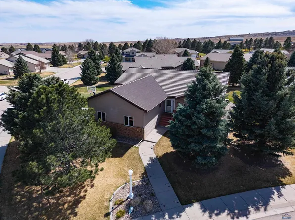 3459 Willowbend Rd, Rapid City, SD 57703