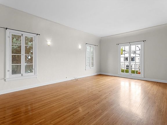 5th image of 429 N Gardner St #431.5