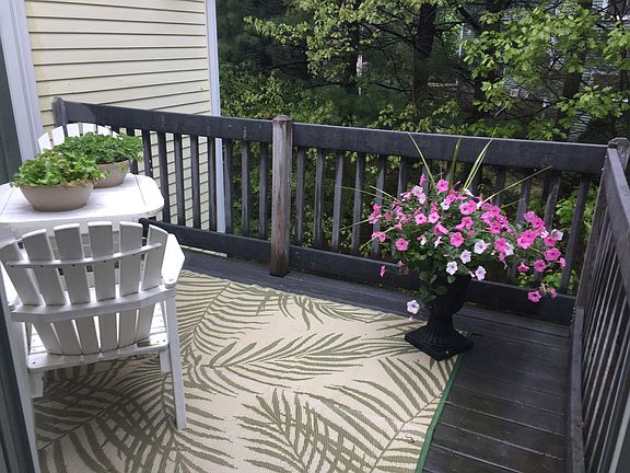 Deck Off Master Suite