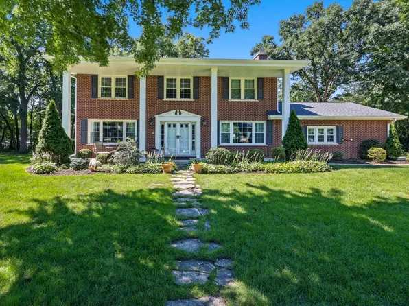 (undisclosed Address), Palatine, IL 60067