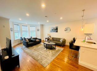 1245 Beacon St #8A, Brookline, MA 02446