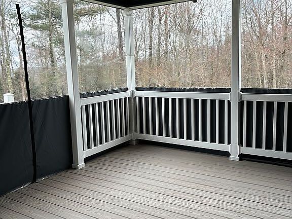 Rear deck 