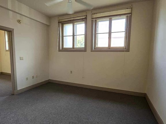 5th image of 600 W Washington St #104