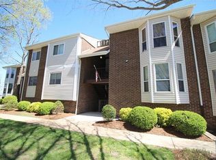 5268 Cricket Glen Ct APT A, Saint Louis, MO 63129