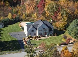 27 Blueberry Dr, Mendon, MA 01756