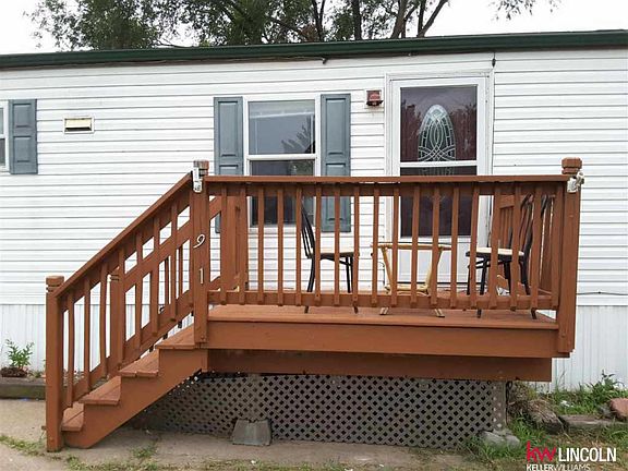 3rd image of 2910 Candlewood Ln