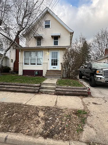 1757 Marks Ave Photo 1