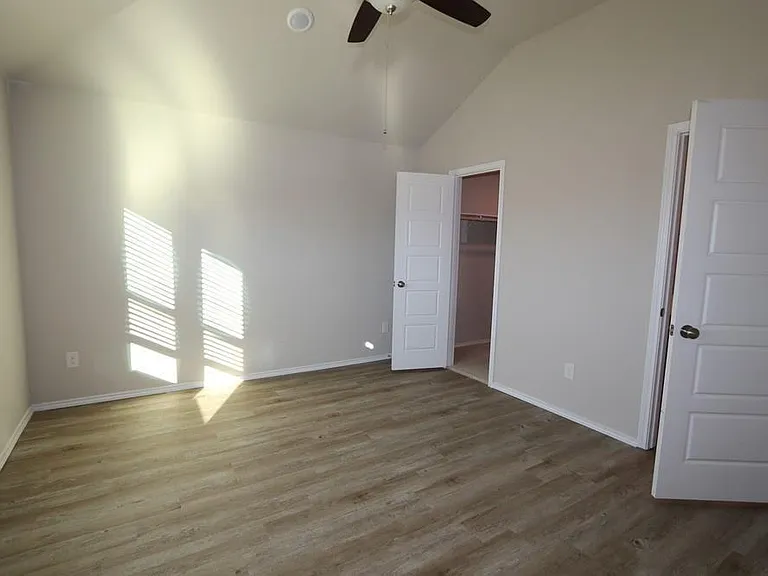21423 Bluebonnet Cove Ct — Photo 4