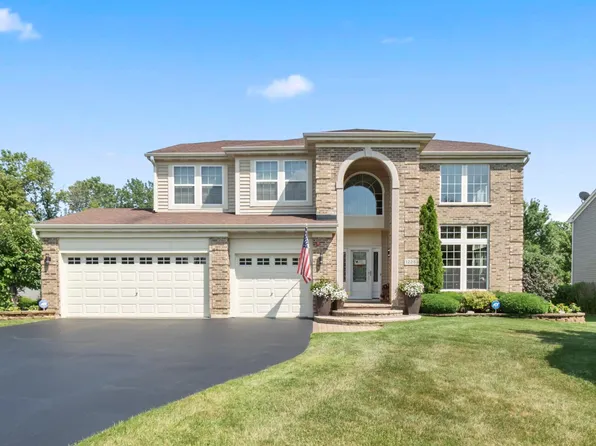 1225 Mallard Ln, Hoffman Estates, IL 60192