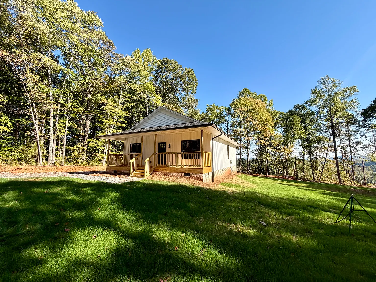 3 bed, $1,650 — Photo 4