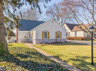 737 Amosland Rd, Morton, PA 19070