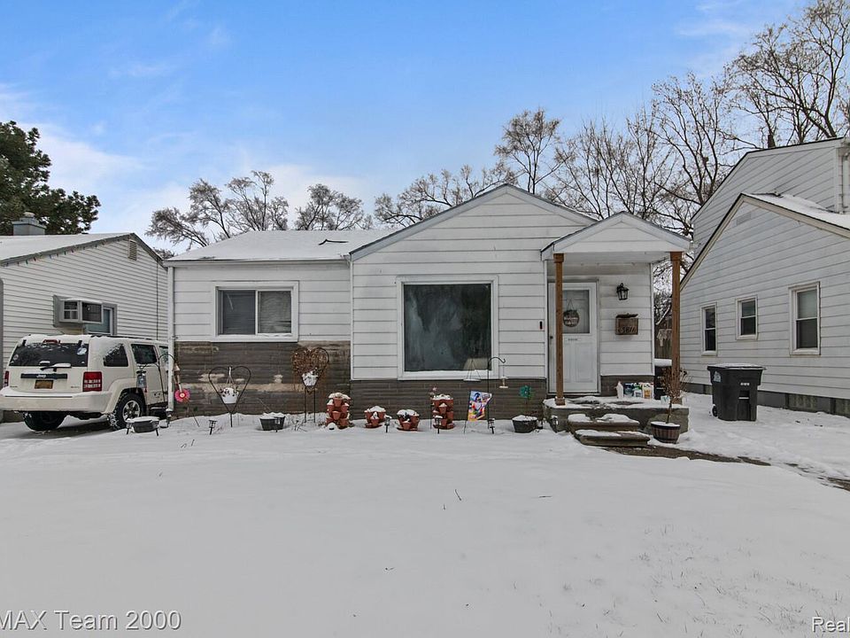 5871 Cooper St, photo 3