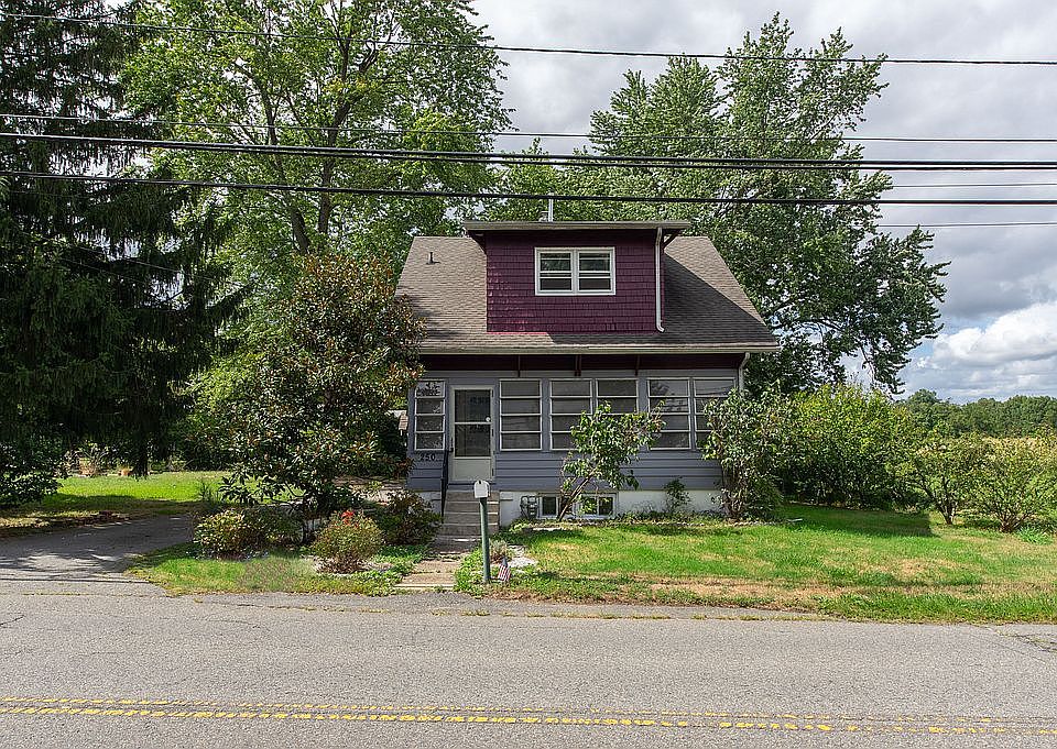 front of the house from st