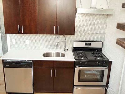 3rd image of 350 Manhattan Ave APT 201