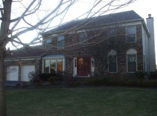 20 Homestead Cir, Marlboro, NJ 07746