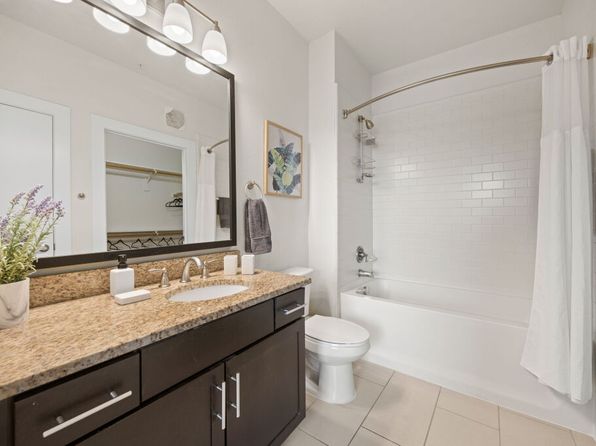 810 W Saint Johns Ave #1142