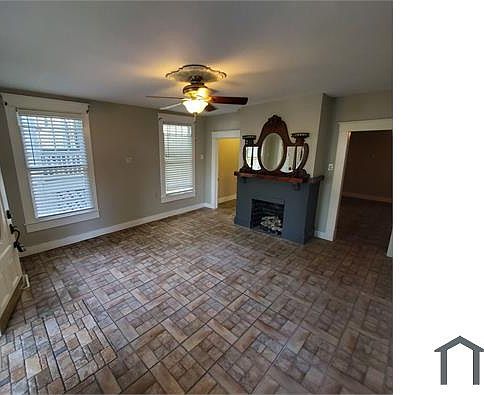 3rd image of 1416 Winnie St