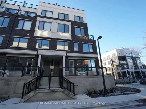400 Alex Gardner Cir Unit 78, Aurora, ON L4G 3G5