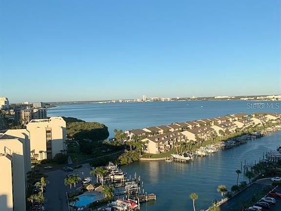 3rd image of 1621 Gulf Blvd APT 1502