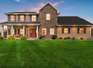 N1203 S Creek Dr, Greenville, WI 54942