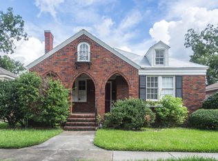 220 E 54th St, Savannah, GA 31405