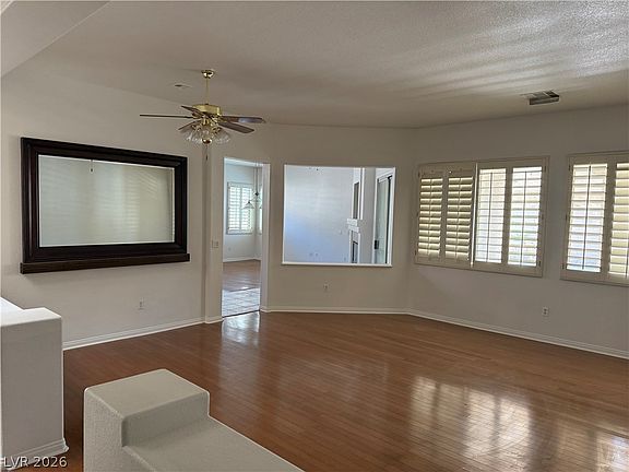 3rd image of 6389 Elizabethtown Ave