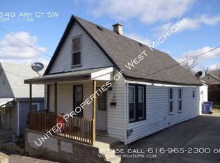 549 Ary Ct SW, Grand Rapids, MI 49503