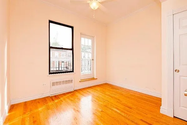 Rented by Compass | media 26