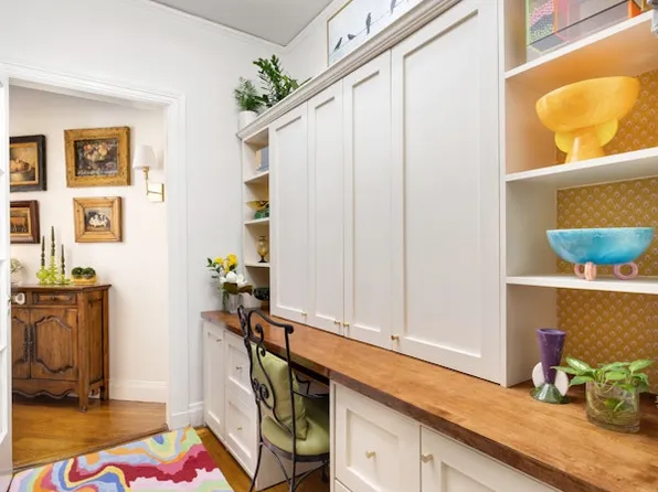 1349 Lexington Avenue image 1 of 14