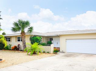 147 Coral Cir, South Daytona, FL 32119