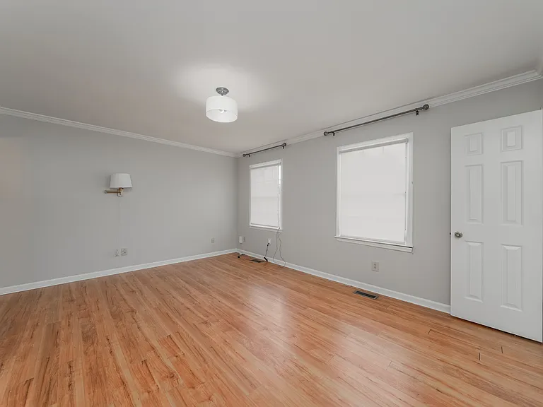 6716 Steeplechase Dr NW — Photo 10