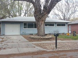 1712 Sunny Hill Rd, Lincoln, NE 68502