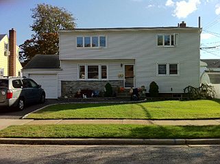 1st image of 40 Liszt St