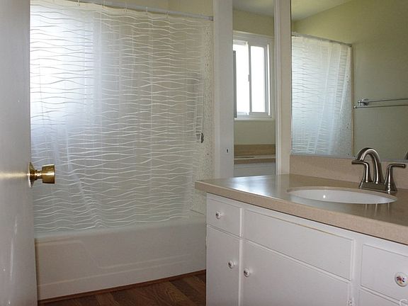 5th image of 22949 Nadine Cir Unit A