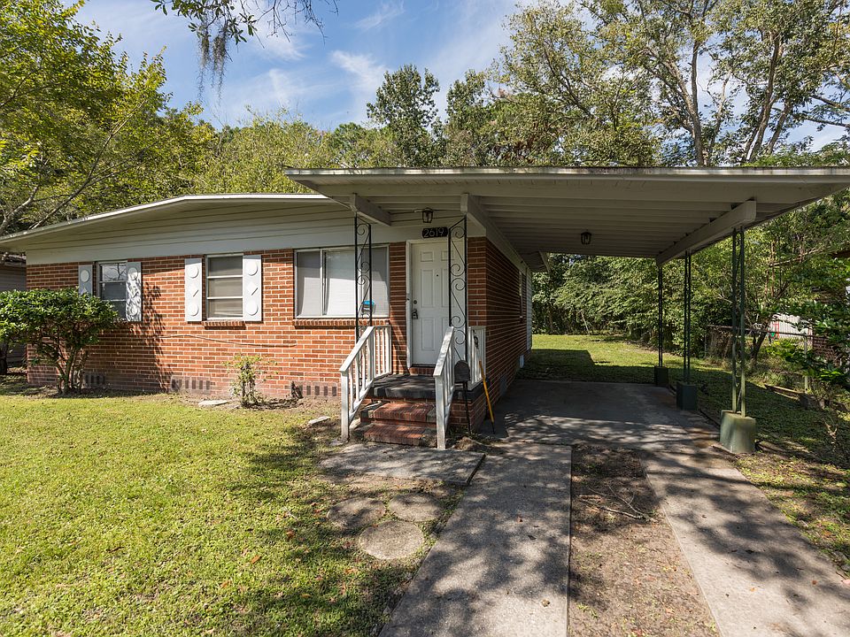 1st image of 2619 Sunny Acres Dr N