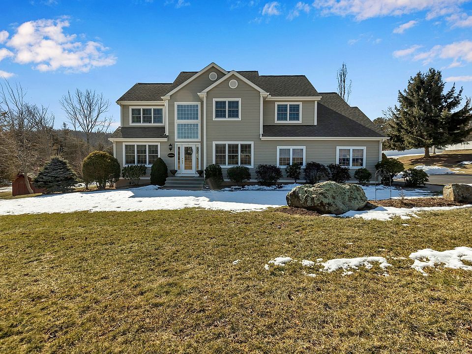 249 Old Farms West