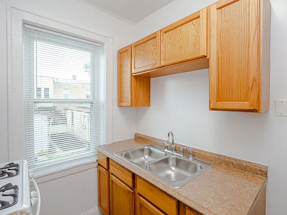 2nd image of 5910 W 26th St Side 1D