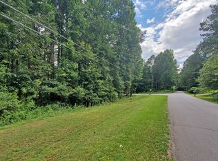 Bowen Dr, Carrollton, GA 30117