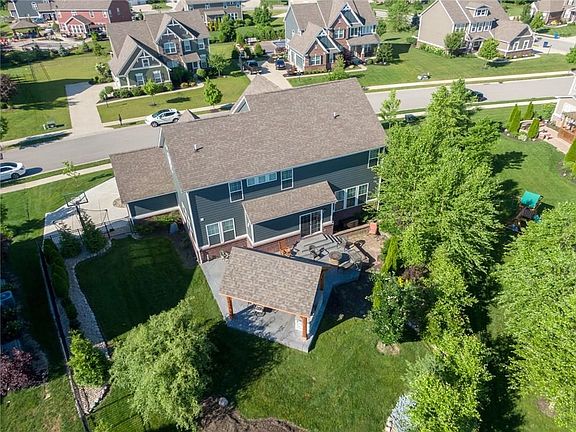 2nd image of 14068 Hearthwood Dr