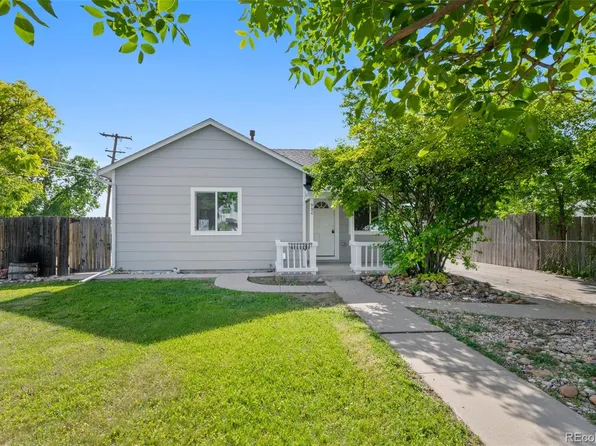990 Nile Street, Aurora, CO 80010