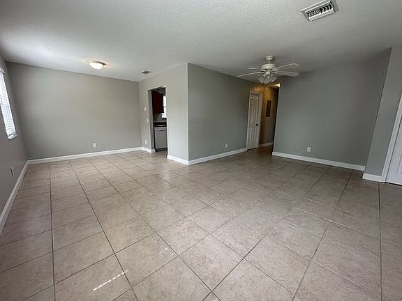 3rd image of 611 S East Coast Ave #2