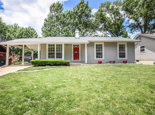 1449 De Porres Ln, Saint Charles, MO