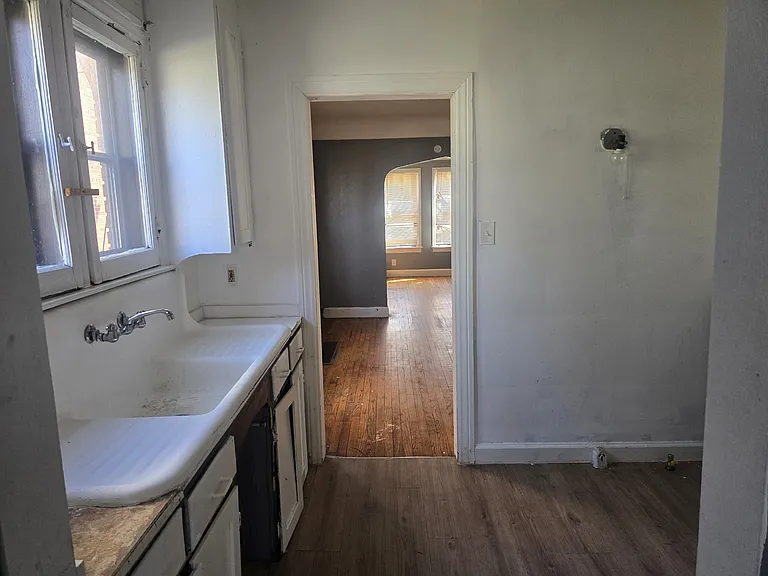 5751 Grayton St #1 — Photo 5