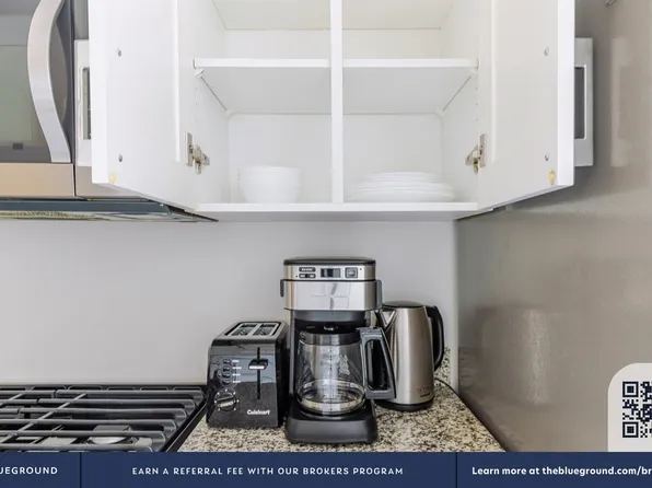 255 West 94th Street image 11 of 30