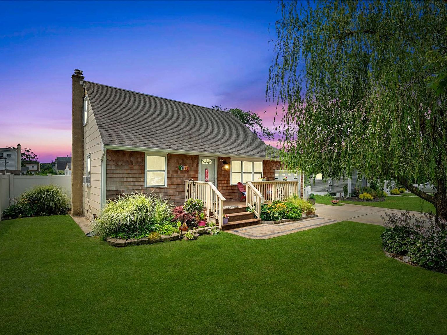 166 Throop Street, West Babylon, NY 11704 Zillow