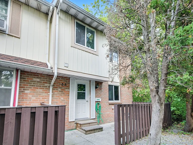 3061 Sir Johns Homestead — Photo 36