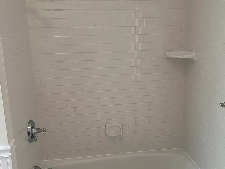 50 River Dr #21 — Photo 10